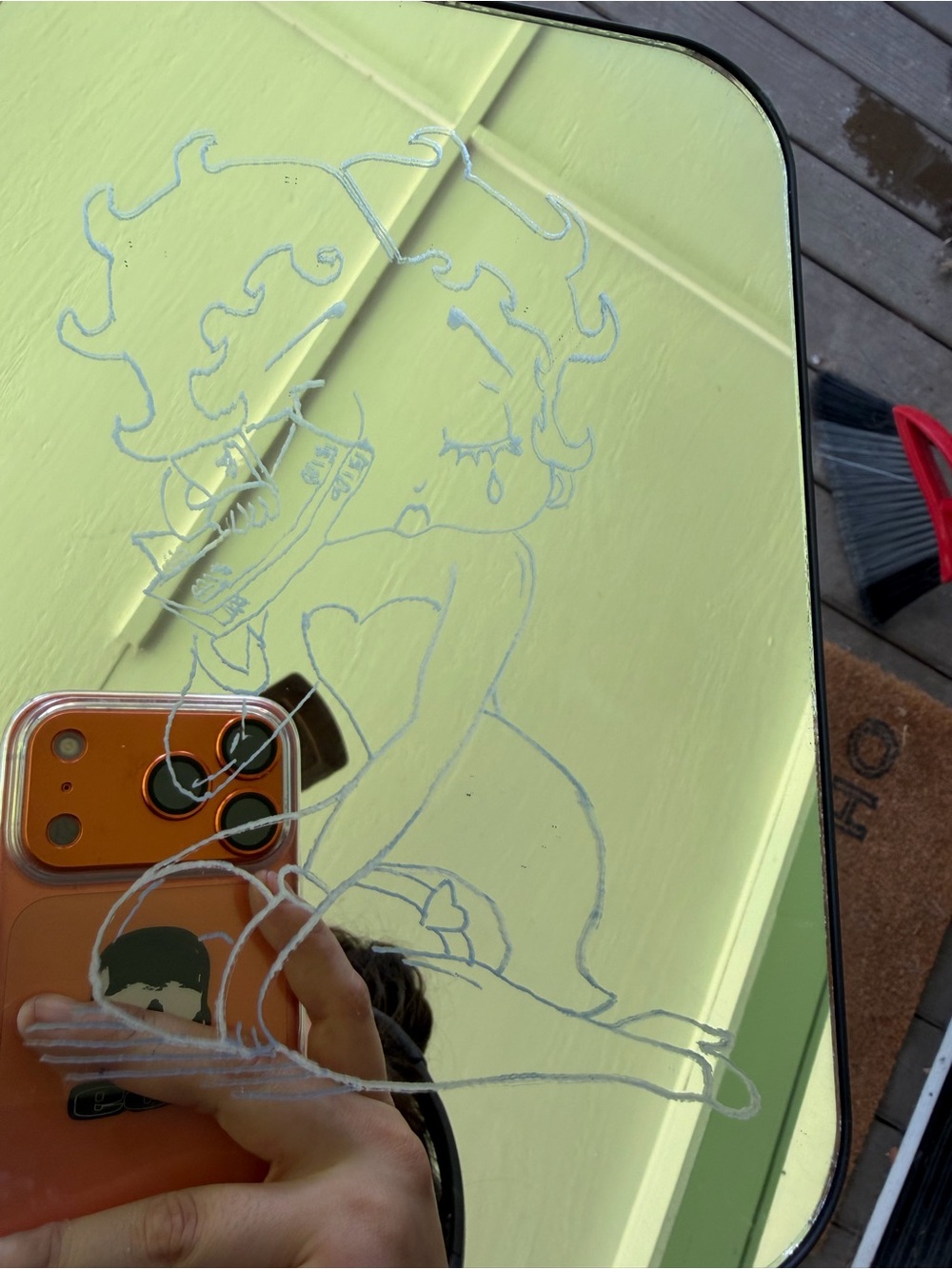 Betty Boop Etched Mirror Wall Art - Yellow